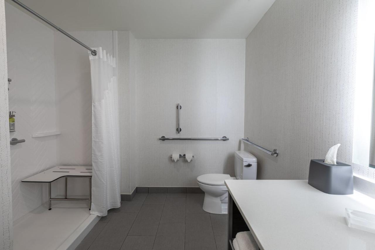 Holiday Inn Greenville - Woodruff Road By Ihg Dış mekan fotoğraf