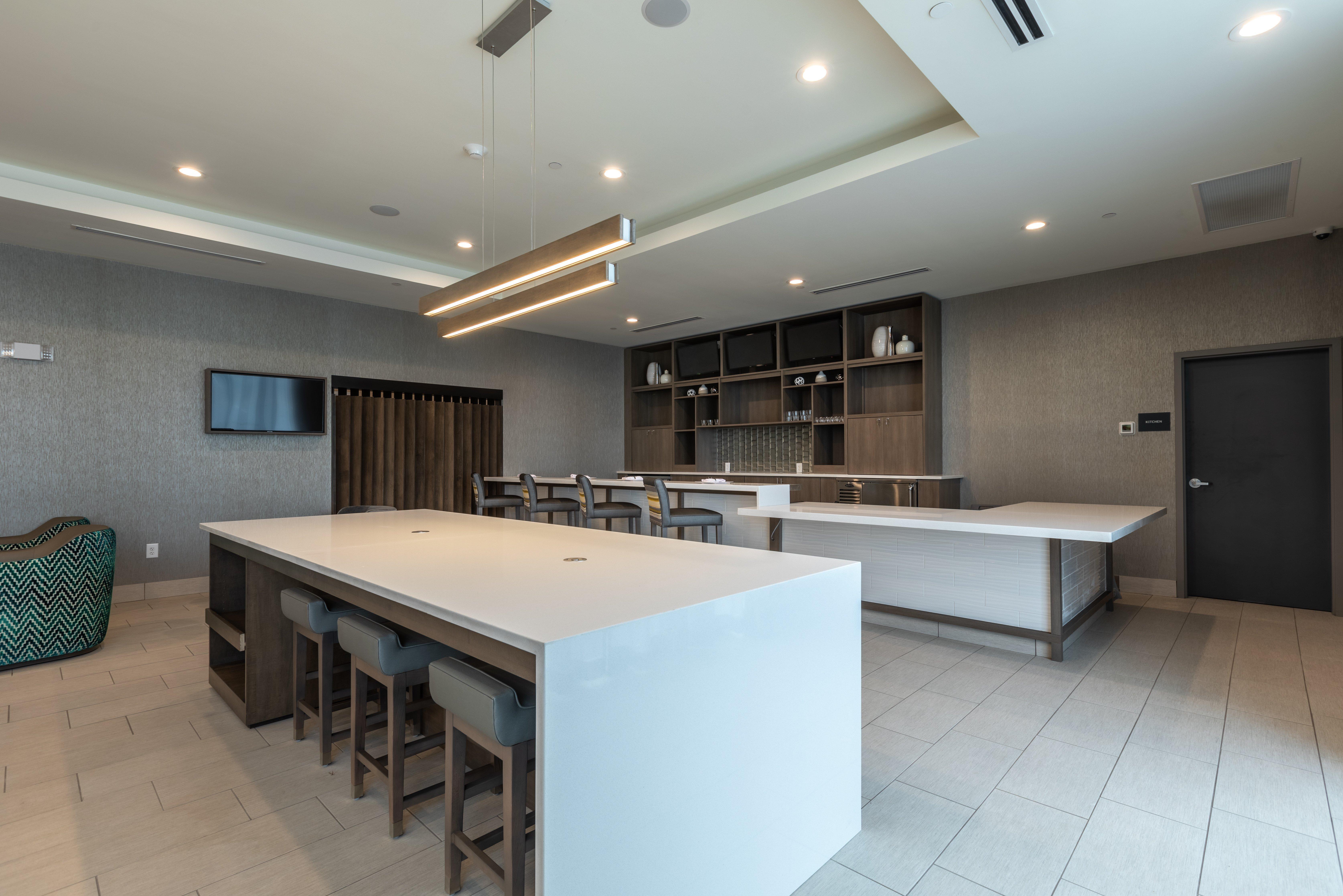 Holiday Inn Greenville - Woodruff Road By Ihg Dış mekan fotoğraf