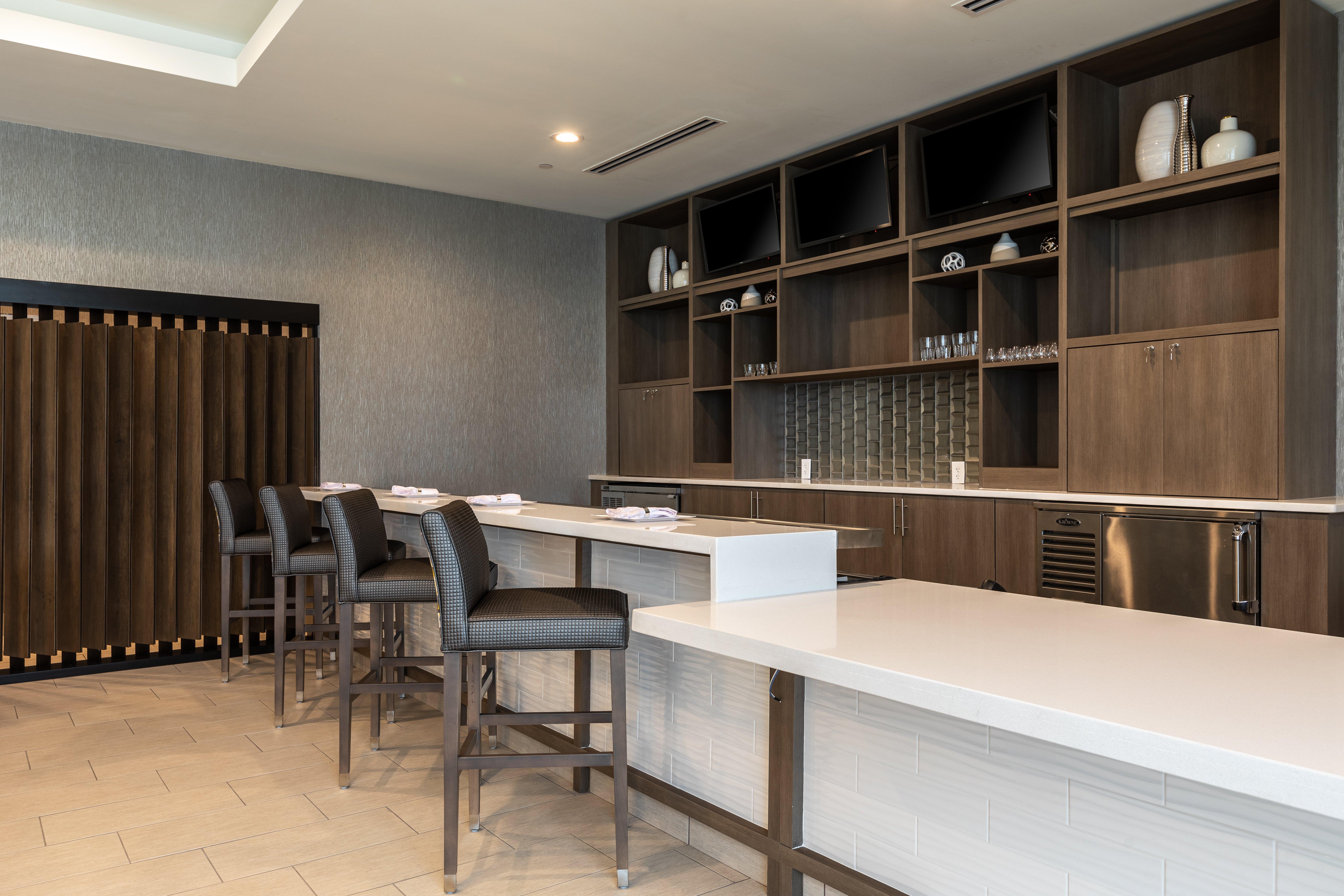 Holiday Inn Greenville - Woodruff Road By Ihg Dış mekan fotoğraf